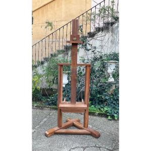 Beautiful And Solid Oak Easel