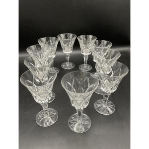 10 Camargue Model Port Glasses In Colorless Cut Crystal From Cristallerie De Saint Louis.