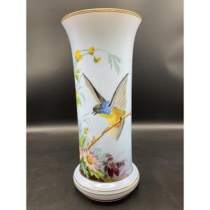 Polychrome Opaline Vase From Baccarat Crystal With Decoration Of A Bird And A Flower Bed.