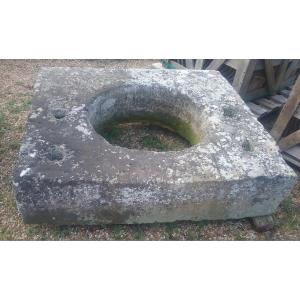 Well Curb In Natural Stone