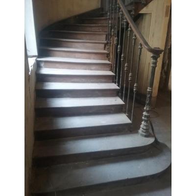 Oak Staircase With Cast Iron Rods