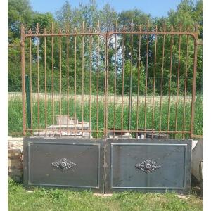 Full Iron Gate 19th 2 Leaves