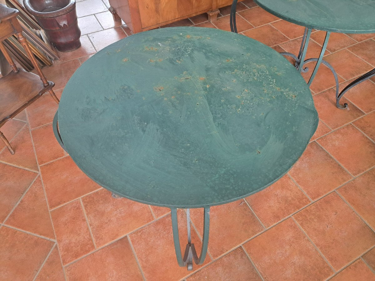 Coppia di tavoli rotondi in ferro-photo-1
