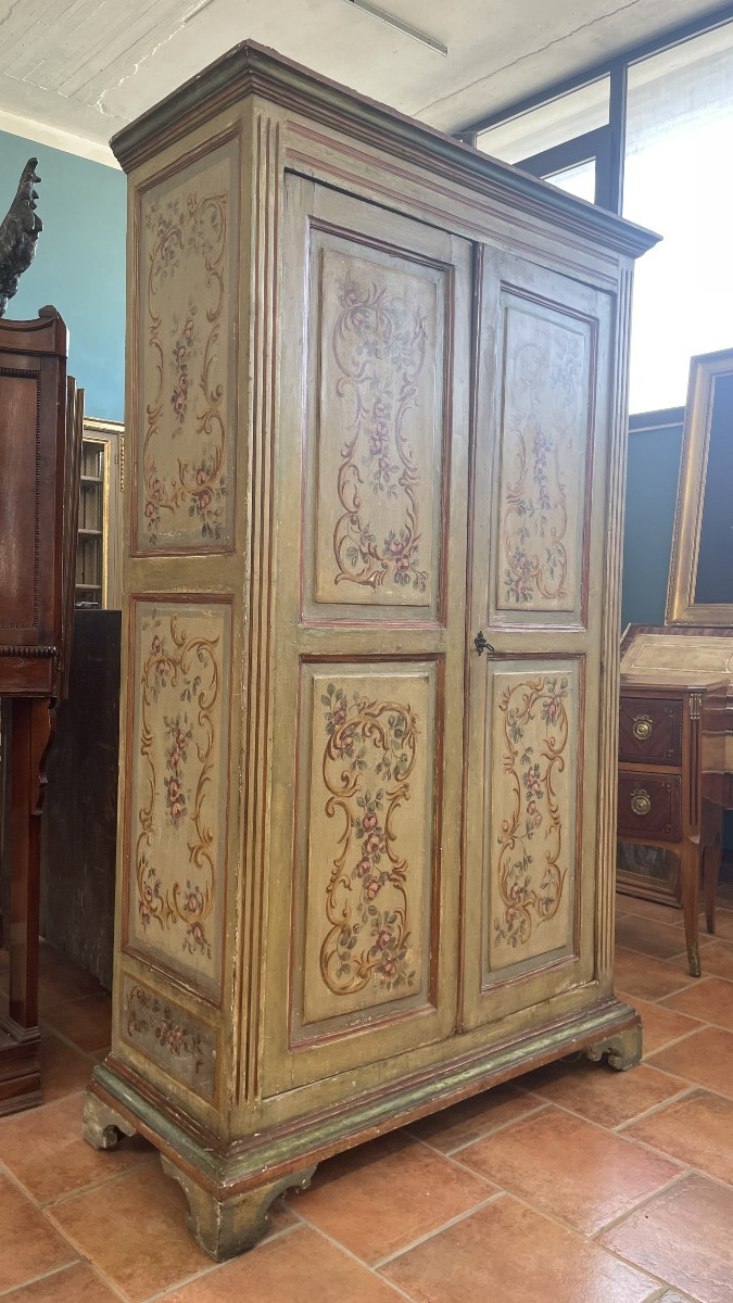 Armadio dipinto dell’800-photo-2