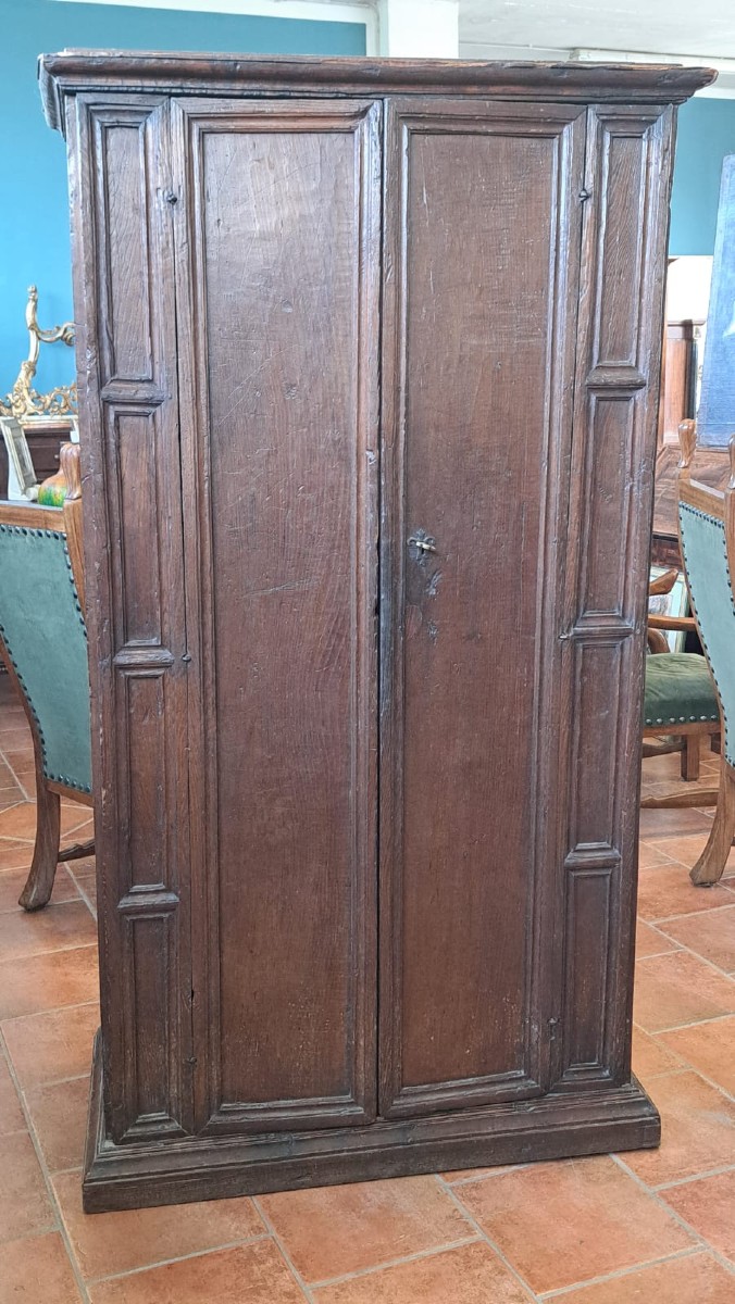 Armadio credenza del ‘600 in castagno-photo-2