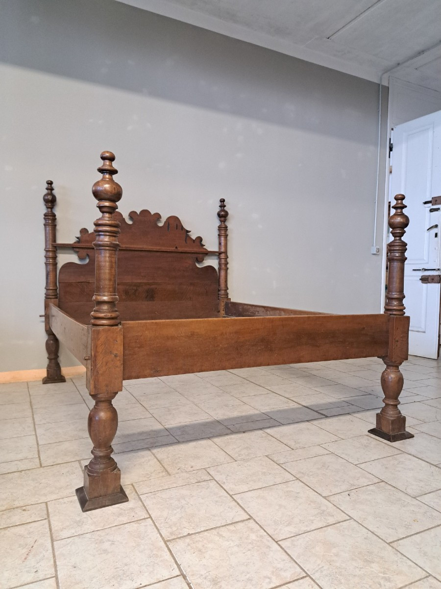 Letto in noce con colonne del '600-photo-2