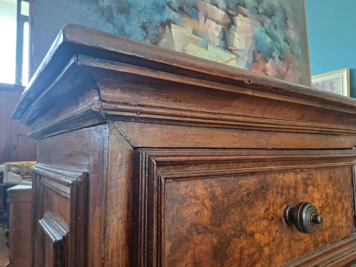 Credenza del '600 in noce-photo-2
