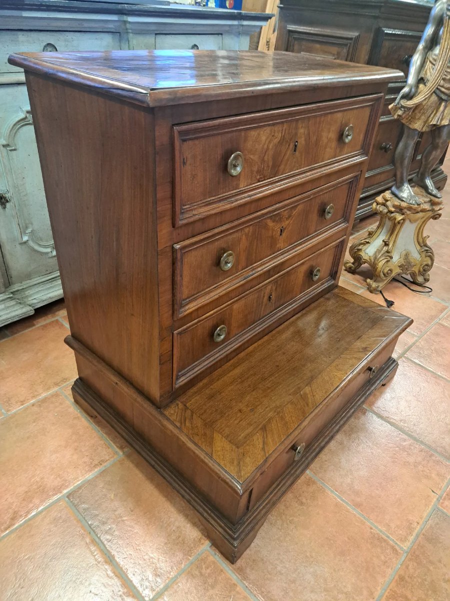 Inginocchiatoio del '700 toscano listrato in noce-photo-3