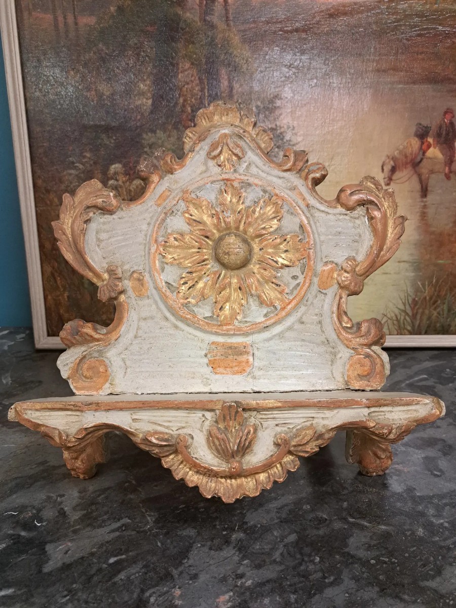 Leggio laccato e dorato del '700