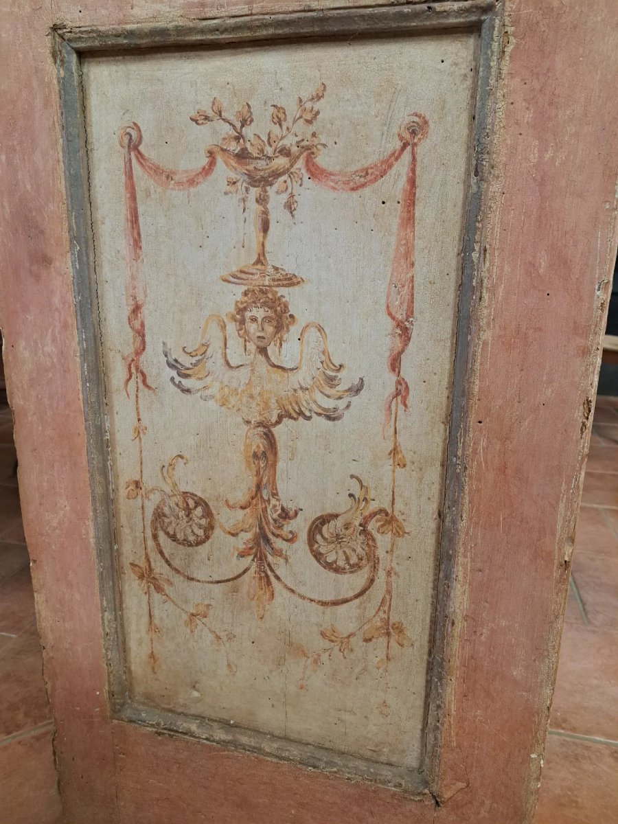 Credenza dipinta a grottesche-photo-2