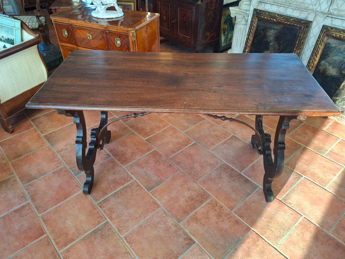 Tavolo a lira in noce-photo-1