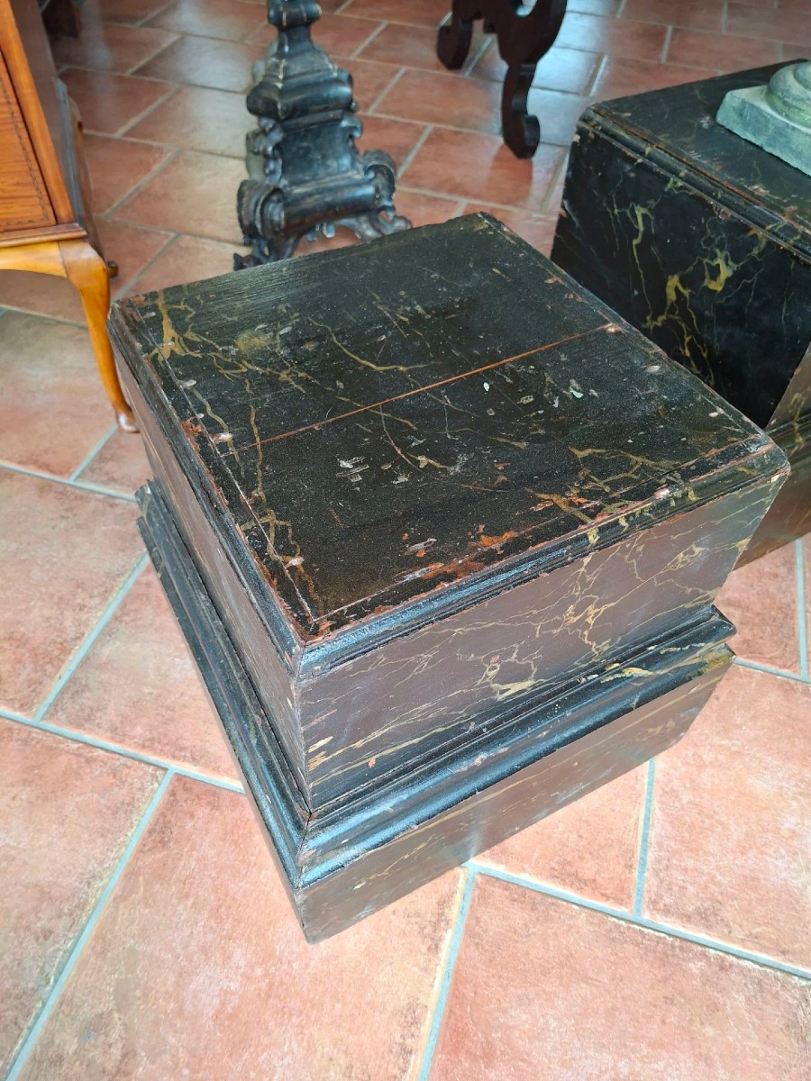  Coppia di basi per sculture in legno dipinto-photo-3