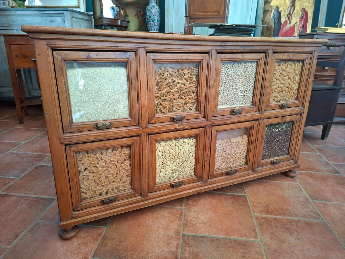 Mobile pastaia dell'Ottocento toscano