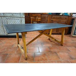 Tavolo a capra dipinto