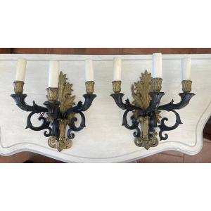 Coppia di appliques in bronzo dorato ottocentesco