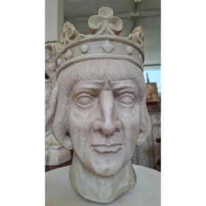 Scultura marmorea: Testa coronata di re medievale