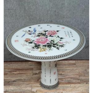 Asia 20th Century: Round Table In Painted Porcelain With Flower And Bird Decorations