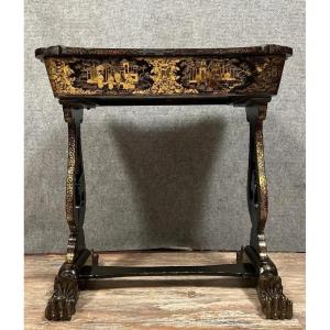 Lacquered Work Table, Blackened Wood Decorated With Chinese Scenes, Napoleon III Period, Circa 1850