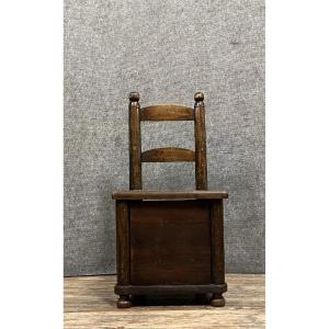 Late 18th Century Folk Art Work: Child's Armchair Concealing A Chest Under The Seat
