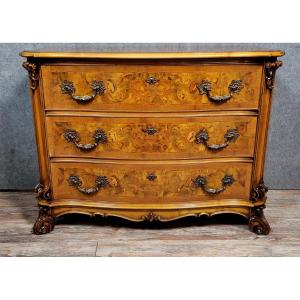 Italian Baroque Style Curved Chest Of Drawers In Burl Marquetry