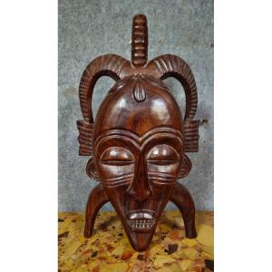 African Mask In Carved Wood – Tribal Art – H 61 Cm