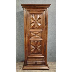 Antique Solid Wood Wardrobe/cabinet – Geometric Design – H 208 Cm