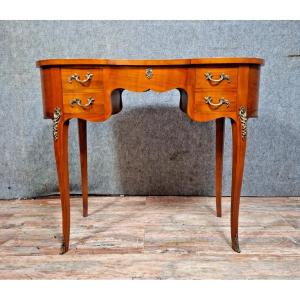 Elegant And Highly Decorative Louis XV Style Bean-shaped Dressing Table / 20th Century