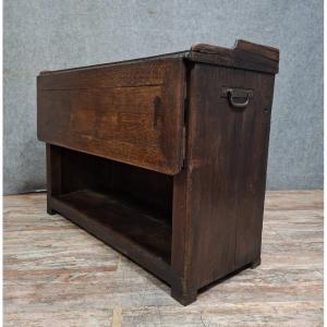 Antique Butcher Block In Solid Oak, 19th Century French Craftsmanshipᵉ