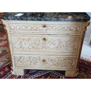 19th Century Italian Chest Of Drawers