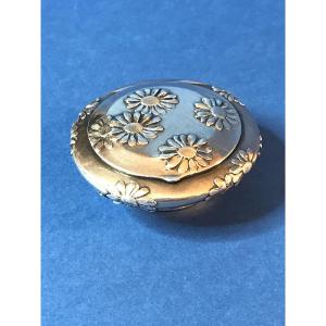 Silver And Silver-gilt Cosmetic Or Pill Box, C. 1900