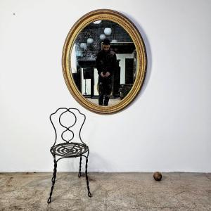 Important 19th Century Gilded Oval Mirror