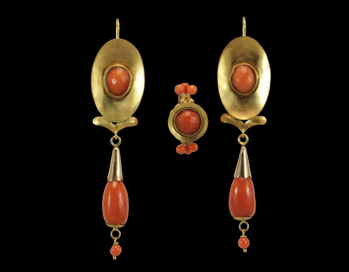 Orecchini e anello antichi di corallo-photo-2