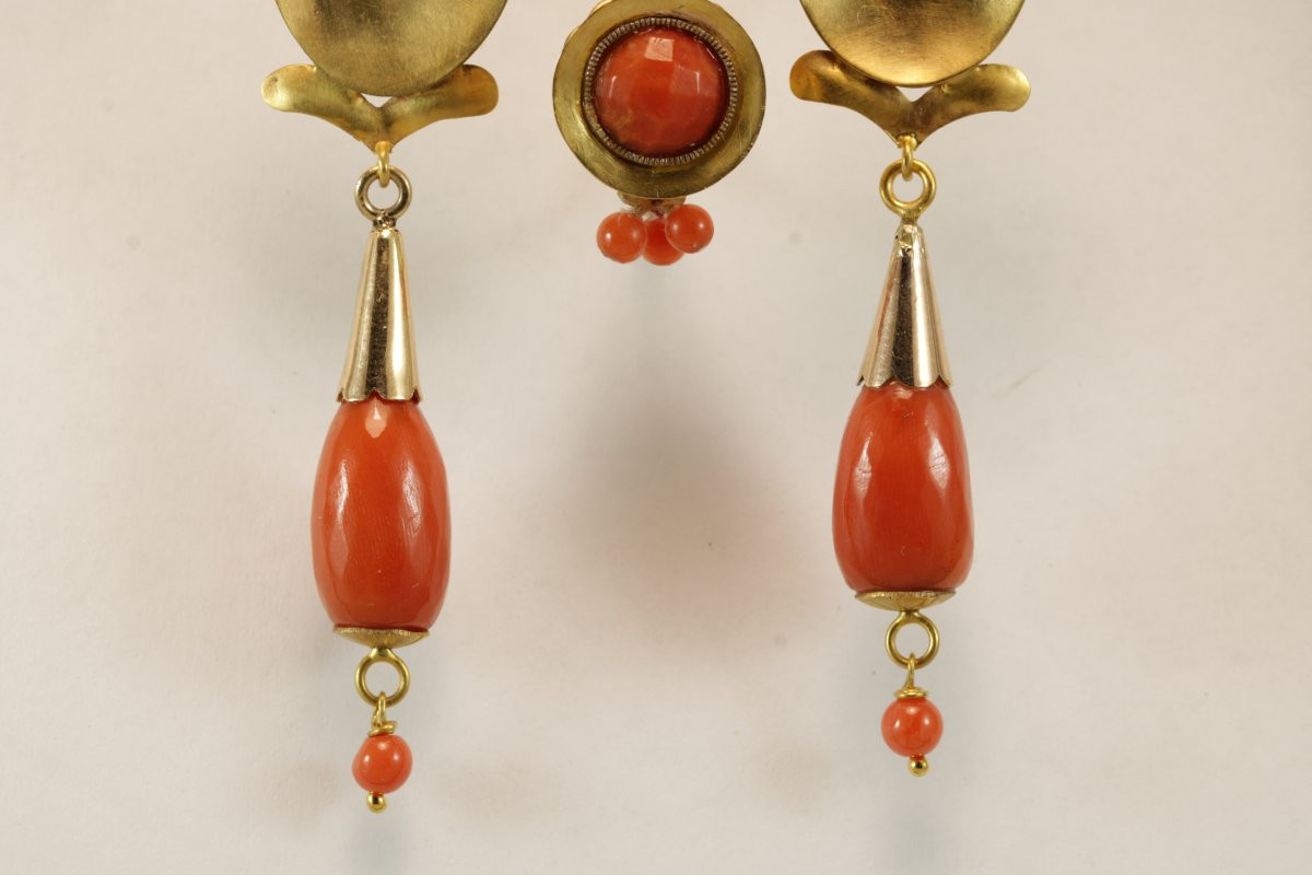 Orecchini e anello antichi di corallo-photo-1