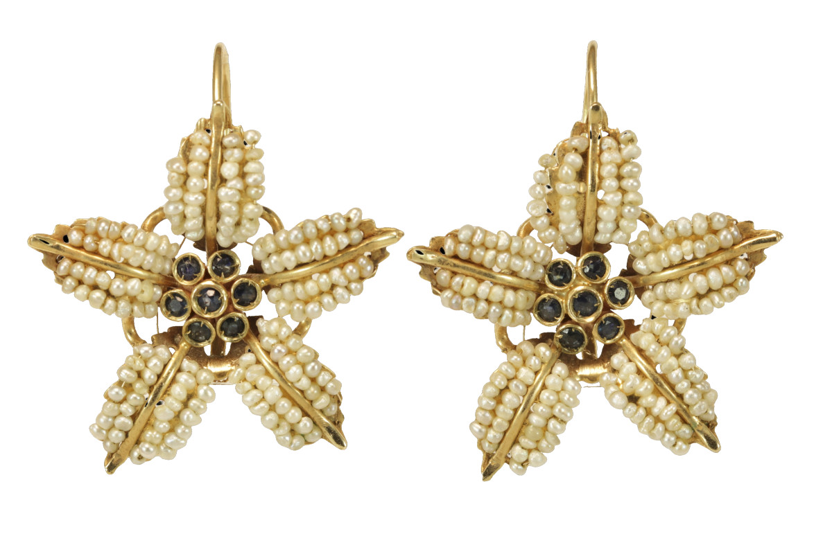 Orecchini in oro e perle
