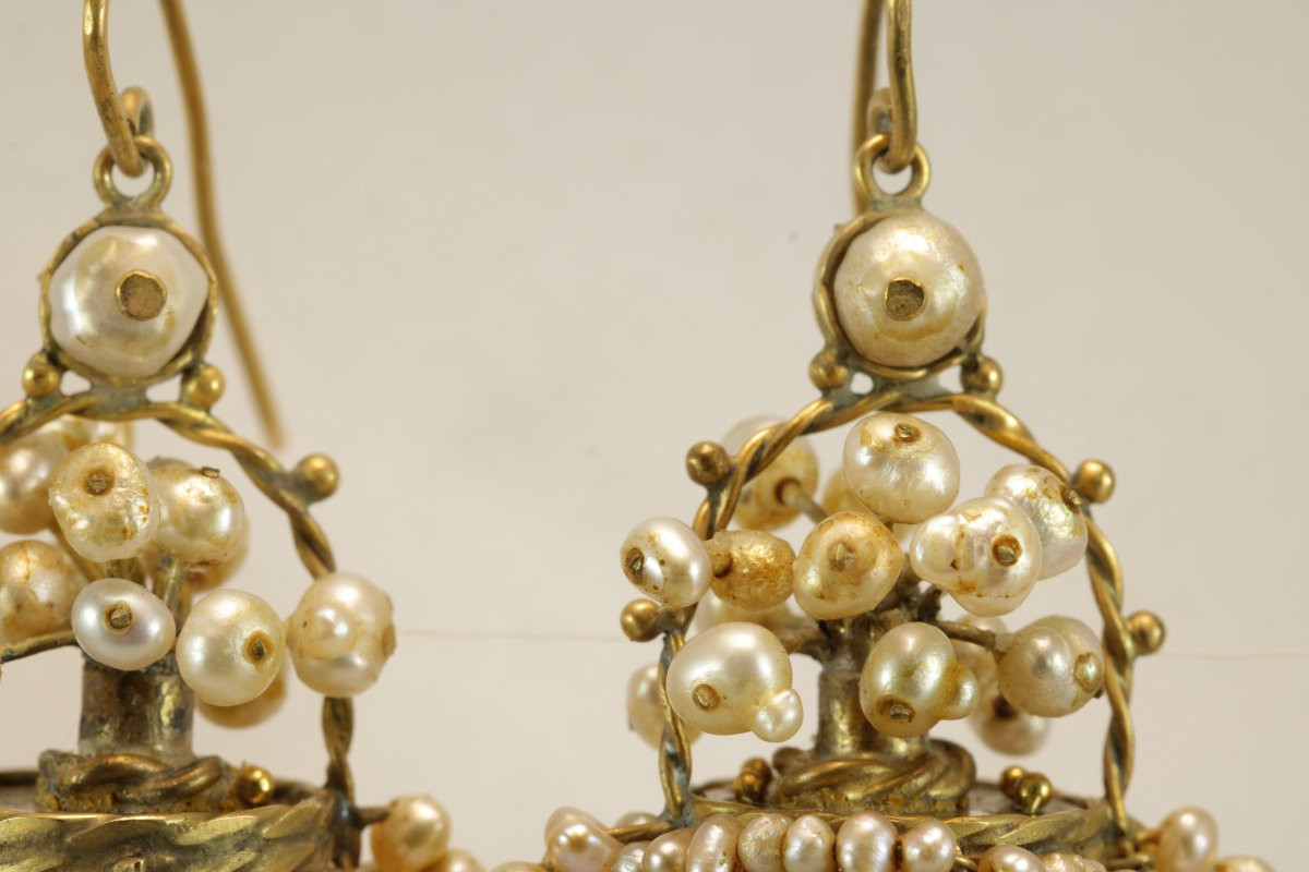 Orecchini in oro e perle-photo-4