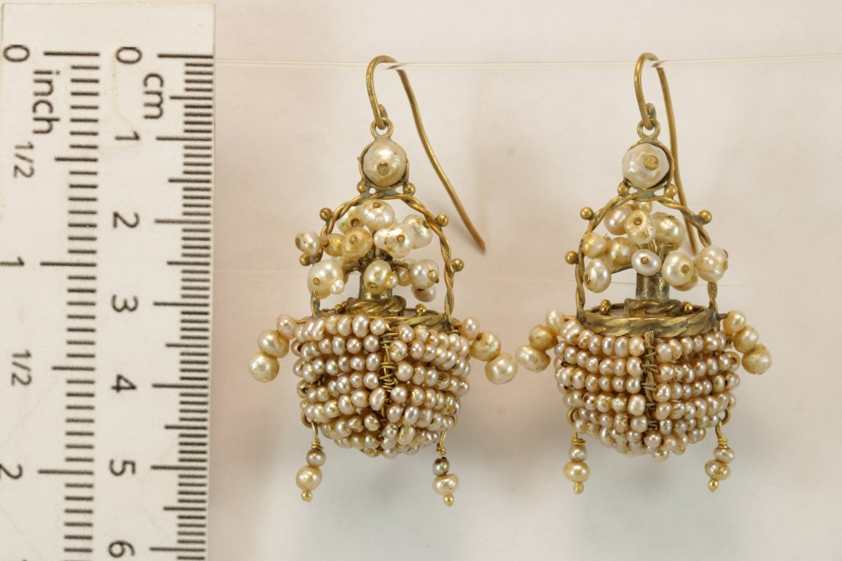 Orecchini in oro e perle-photo-3