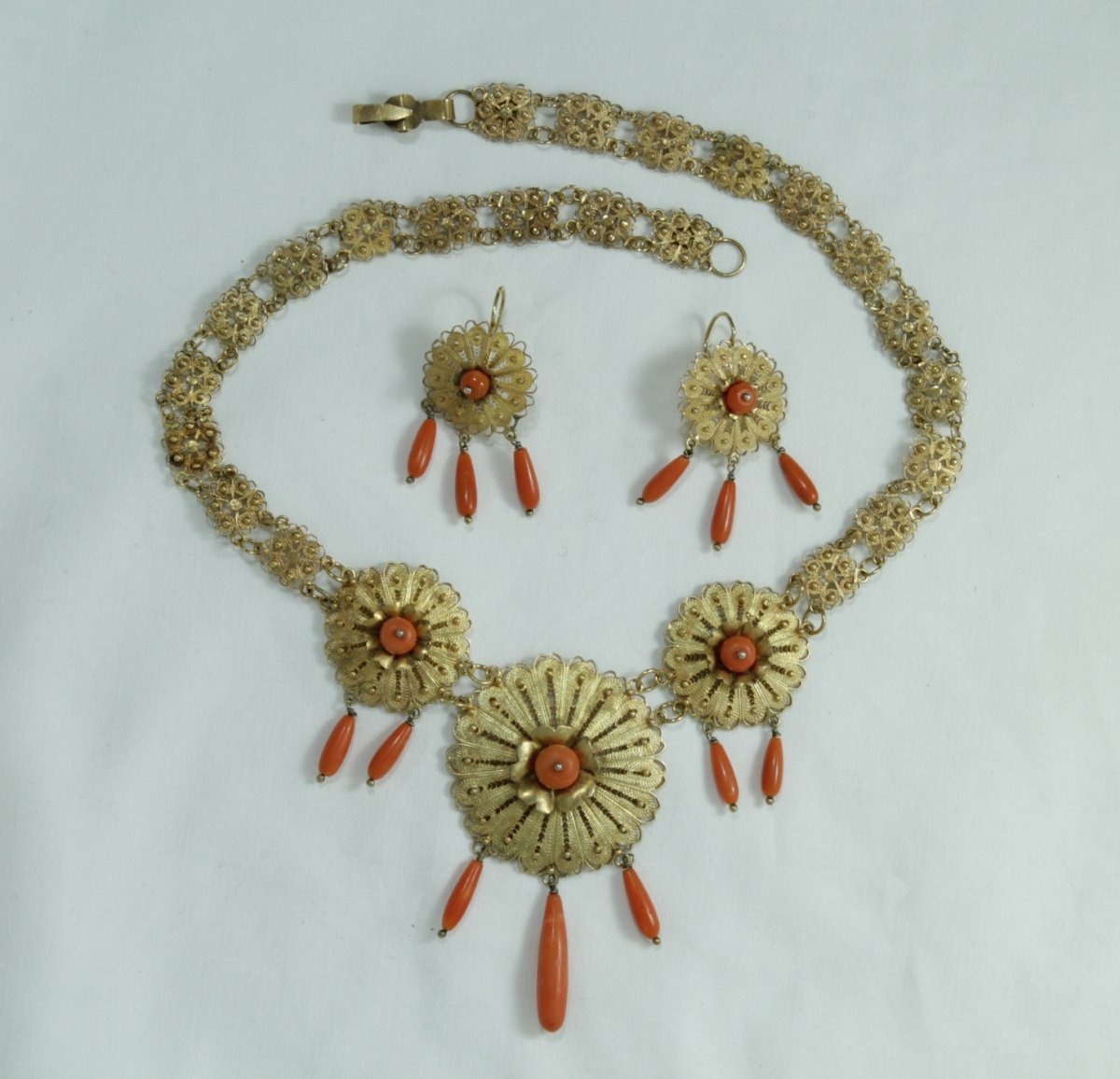 Collier Boucles d'Oreilles Anciennes Or Corail