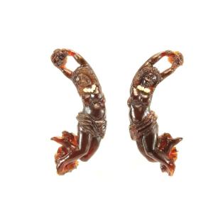 Orecchini antichi in tartaruga scolpita