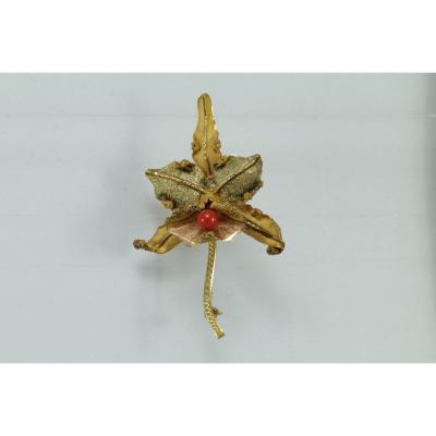 Broche Ancienne Or, Corail.