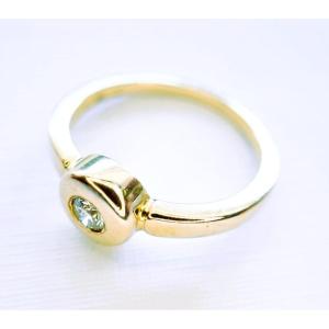 18-carat Gold Diamond Bangle Ring