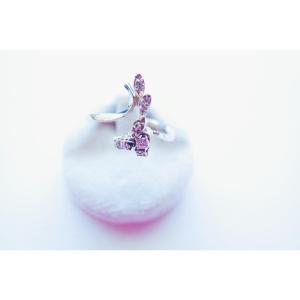 18k White Gold Diamond Ring From The 60s