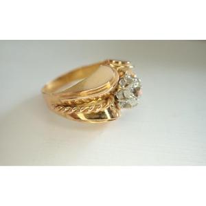 Art Tank Ring In 18-carat Gold Set With A Diamond