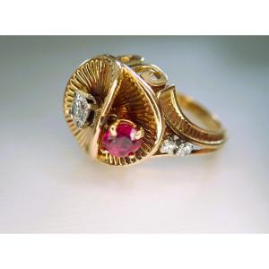 Art Deco Ring With Diamonds And Rubies