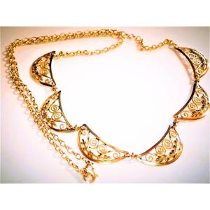 18-karat Gold Filigree Drapery Chain Necklace