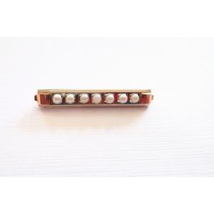 Art Deco 18-carat White And Yellow Gold Bib Pin Brooch