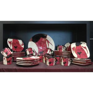 Enamelled Ceramic Tableware.