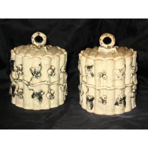Pair Of Earthenware Tobacco Jars From Langeais Decorated With Berries, 19th Century