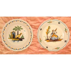 Pair Of Earthenware Plates From Nevers, 18th Century: The Spinner - The Dog