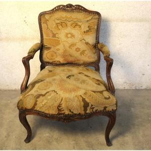Large Louis XV Period Carved And Molded Walnut Armchair With Flat Queen Back, 18th Century