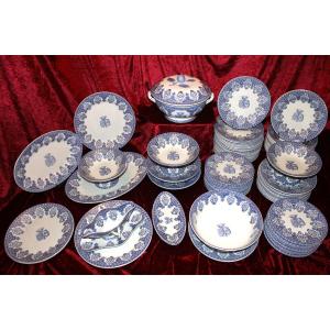 Gien Earthenware Dinner Service With Rouen Decor And Esterhazy-de Faultrier Alliance Coats Of Arms